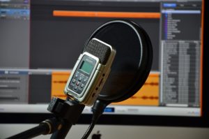 voix-off microphone enregistrement audio-guide HMPnet Comines